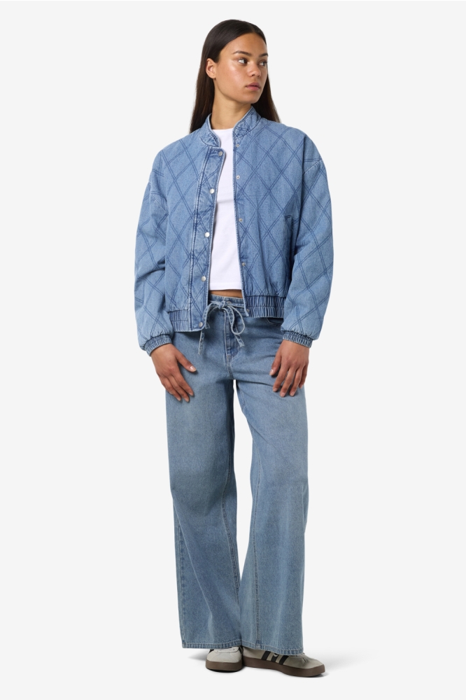 NMCLAIRE QUILT DENIM JACKET 27034965 Light Blue Denim